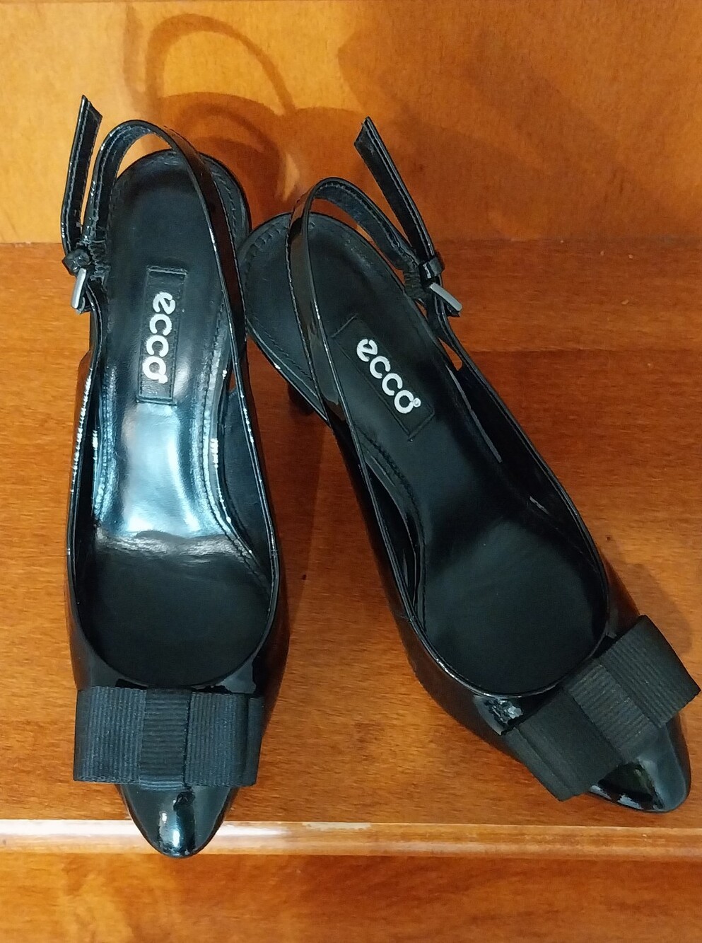 Bwot ECCO👠 New Black Pointed Slingback Pumps with Bow